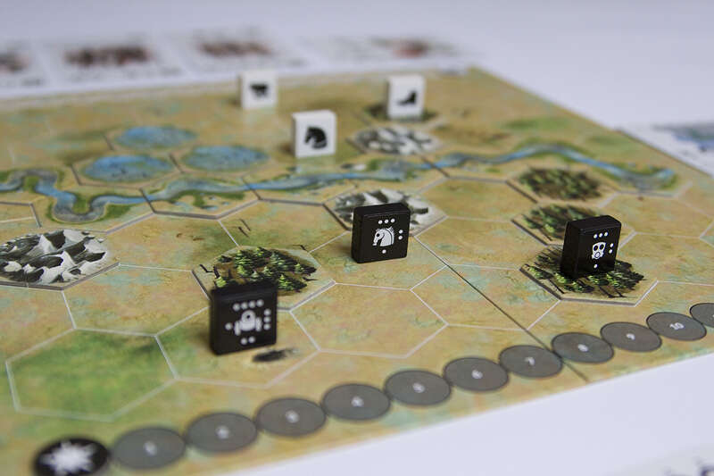 Black & White – военна игра с плочки за начинаещи