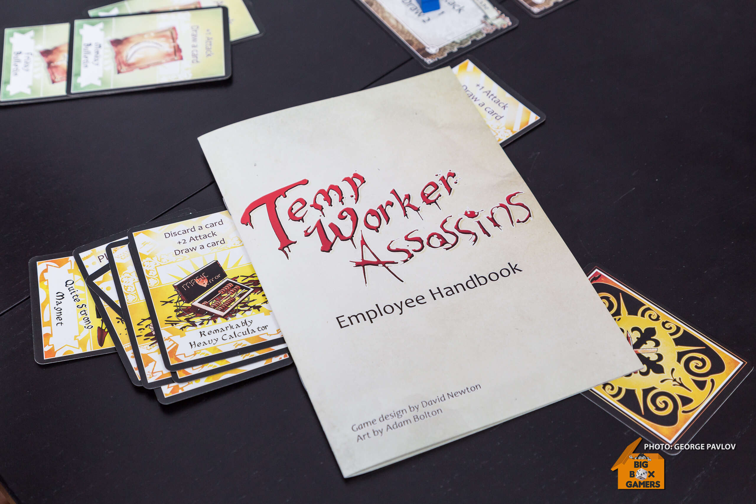 Temp Worker Assassins – търсите игра за офиса?
