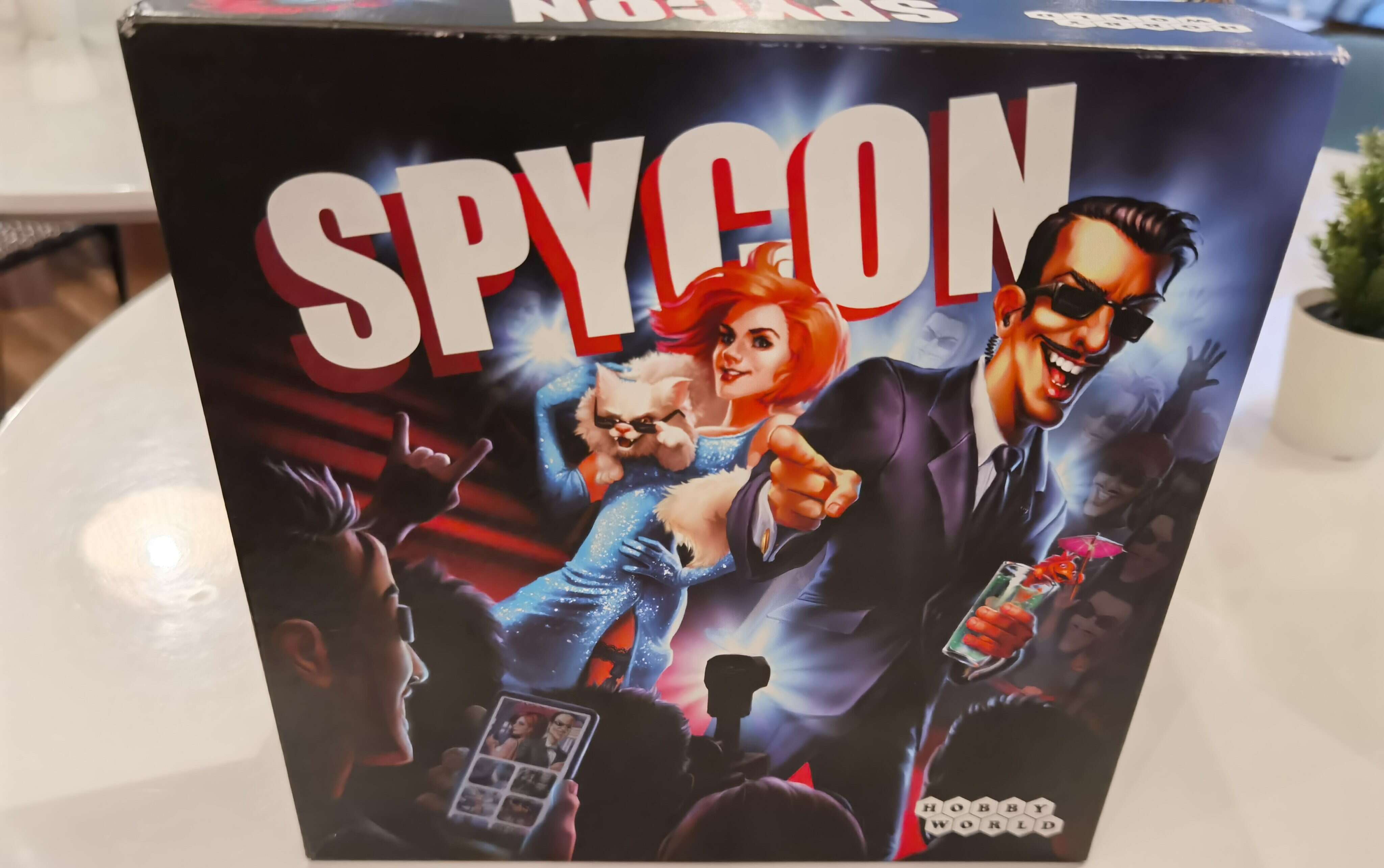 Spycon – Не. Няма нищо общо със SpyFall